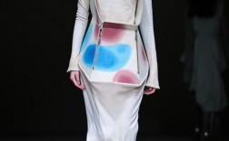 设计创意时装如何突破传统边界？