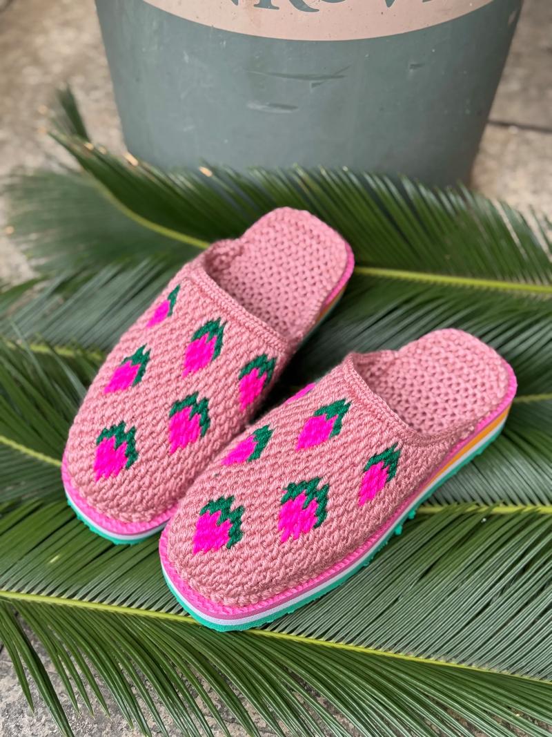 手工创意拖鞋，如何变身个性家居神器？-图1