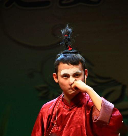 双簧表演如何配合默契?-图1 双簧表演如何配合默契?-图1