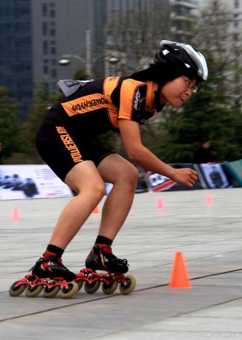 轮滑fish技巧,轮滑 fish-图2 轮滑fish技巧,轮滑 fish-图2