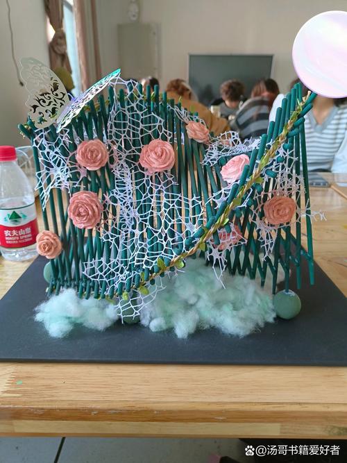 立体构成创意设计图片如何实现简单化呈现与创意表达的平衡？-图2