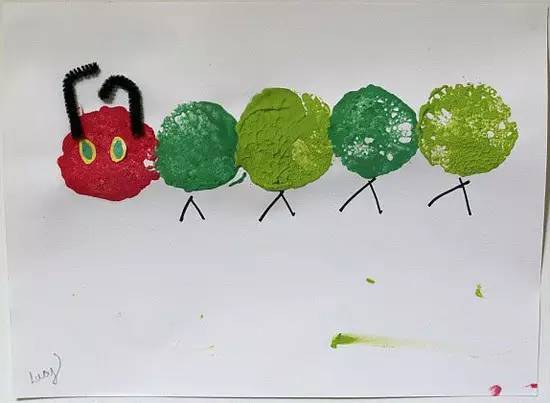 手印画怎么变毛毛虫?创意技巧有哪些?-图3 手印画怎么变毛毛虫?创意技巧有哪些?-图3