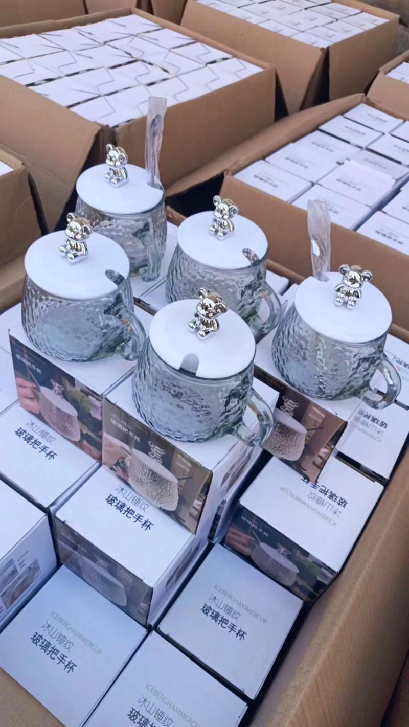 创意杯子如何通过差异化设计在批发市场中脱颖而出？-图2