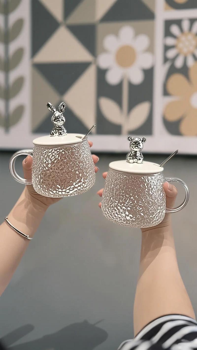 创意杯子如何通过差异化设计在批发市场中脱颖而出？-图1