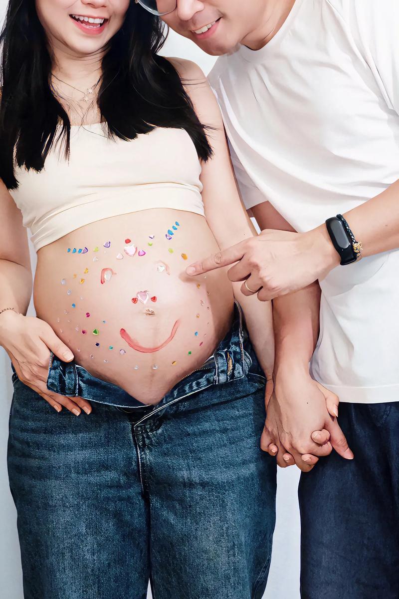 孕照创意如何突破常规，让孕期影像成为独特的人生记忆符号？-图1