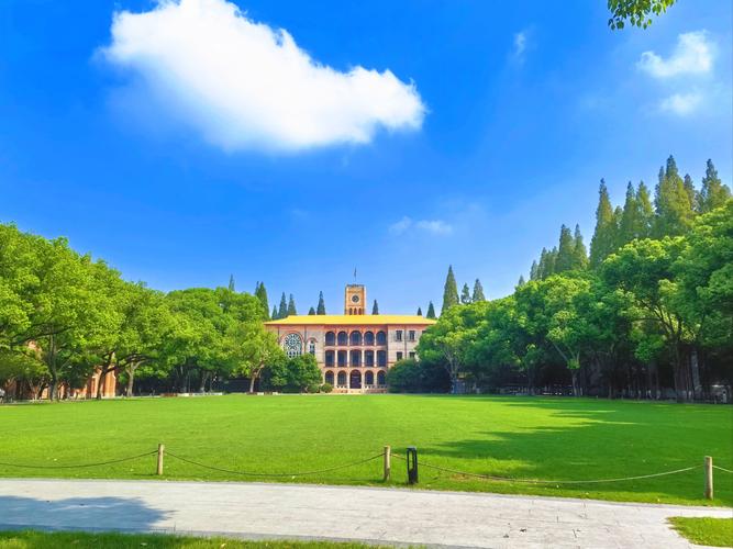 校园创意风景照，校园创意风景照片大全-图1