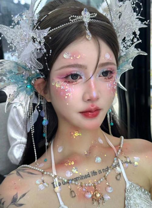 海洋创意妆容如何惊艳变身？-图1