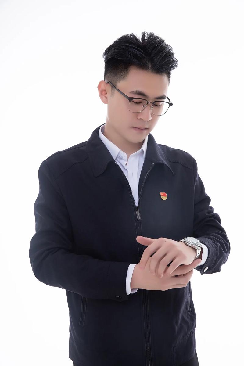 行政创意拍照如何提升行政形象照质感？-图1