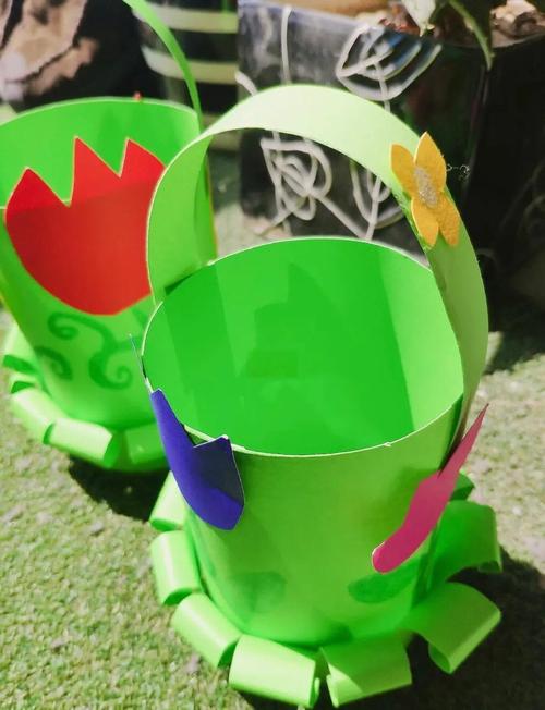 幼儿环保创意手工作品-图1