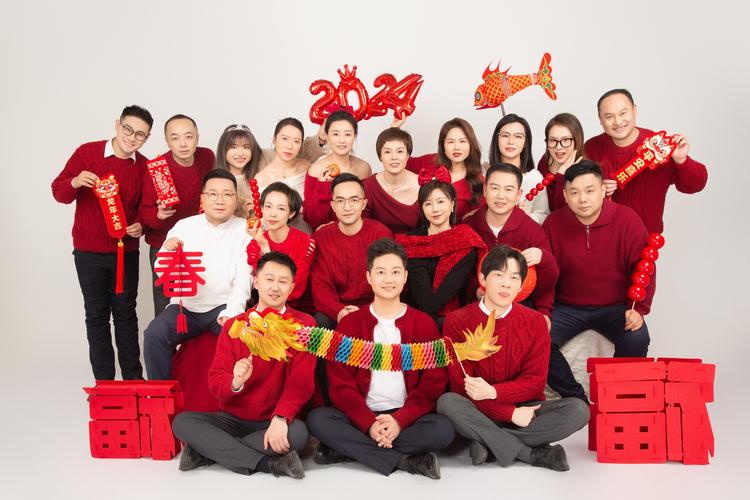 新年团队创意照片-图1
