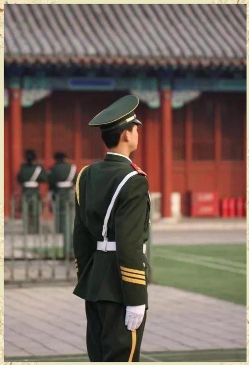 军训军姿技巧-图3 军训军姿技巧-图3