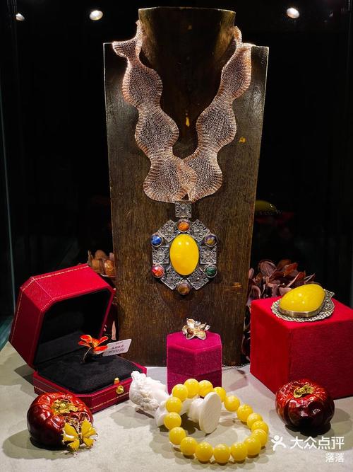 创意珠宝橱窗-图2