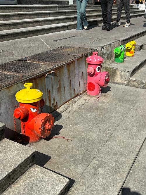 消防栓创意装饰图片-图1