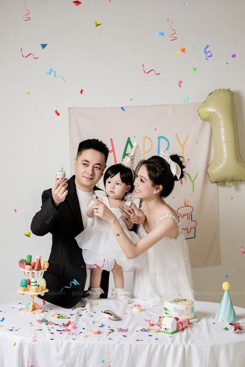 亲子照创意有哪些独特玩法？-图1