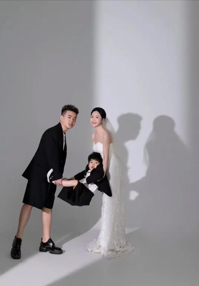 亲子照创意有哪些独特玩法？-图2