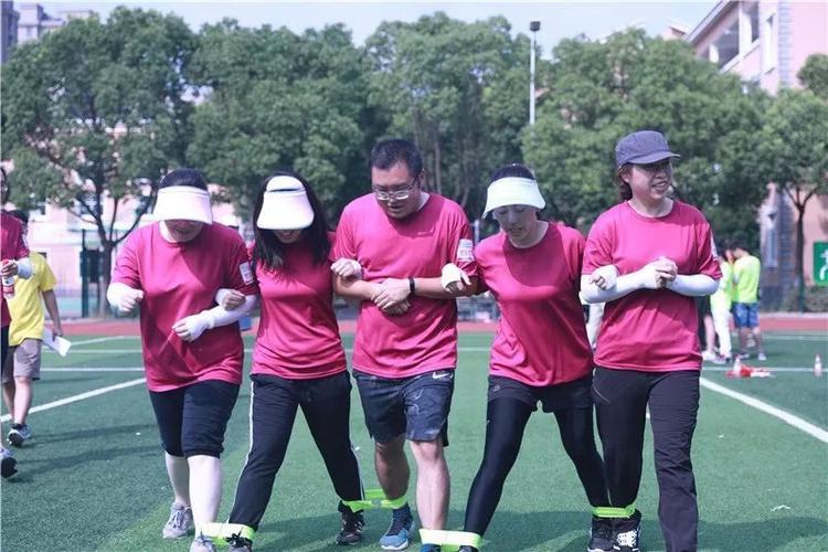 五人六足游戏出脚技巧-图2