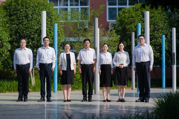 教师集体创意照片-图1