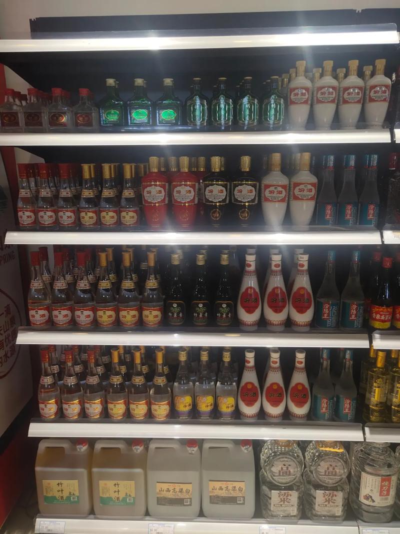 超市酒水创意陈列，如何提升视觉吸引力？-图2