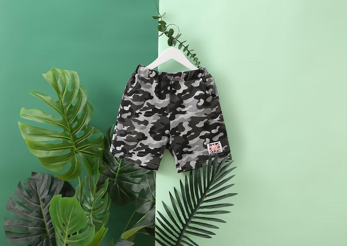 短裤创意图-图1