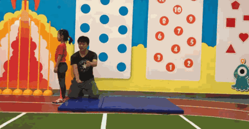 侧身翻滚技巧如何正确掌握?-图2 侧身翻滚技巧如何正确掌握?-图2